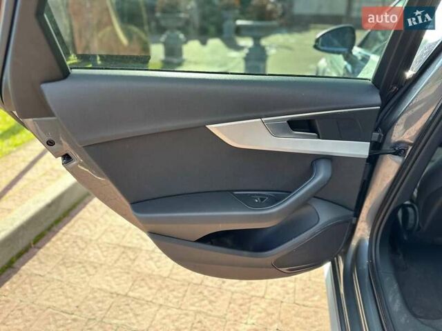 Серый Ауди А4 Олроуд, объемом двигателя 1.97 л и пробегом 260 тыс. км за 25000 $, фото 84 на Automoto.ua