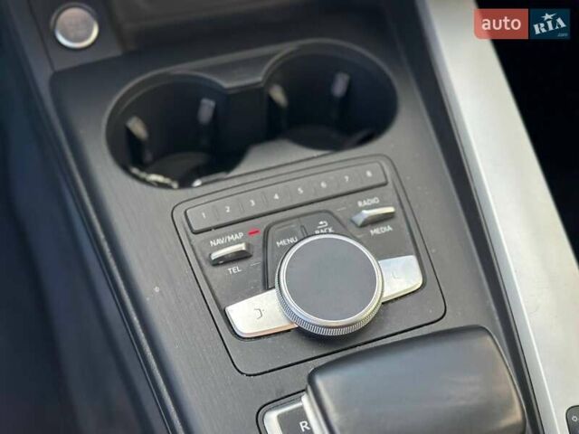 Серый Ауди А4 Олроуд, объемом двигателя 1.97 л и пробегом 260 тыс. км за 25000 $, фото 63 на Automoto.ua