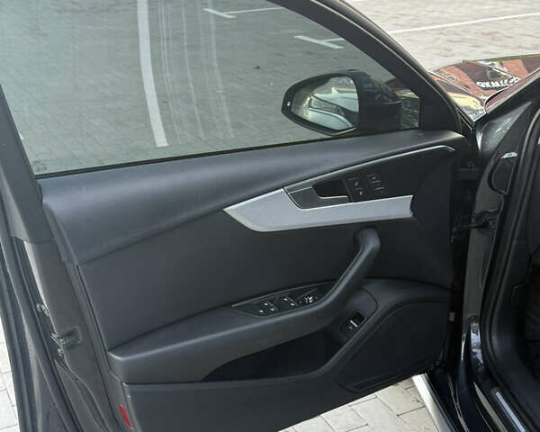 Серый Ауди А4 Олроуд, объемом двигателя 1.98 л и пробегом 110 тыс. км за 18999 $, фото 11 на Automoto.ua