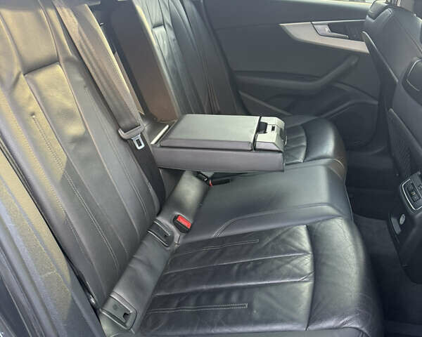 Серый Ауди А4 Олроуд, объемом двигателя 1.98 л и пробегом 110 тыс. км за 18999 $, фото 20 на Automoto.ua