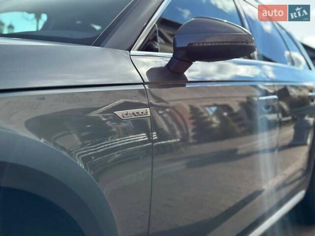 Серый Ауди А4 Олроуд, объемом двигателя 1.97 л и пробегом 260 тыс. км за 25000 $, фото 8 на Automoto.ua