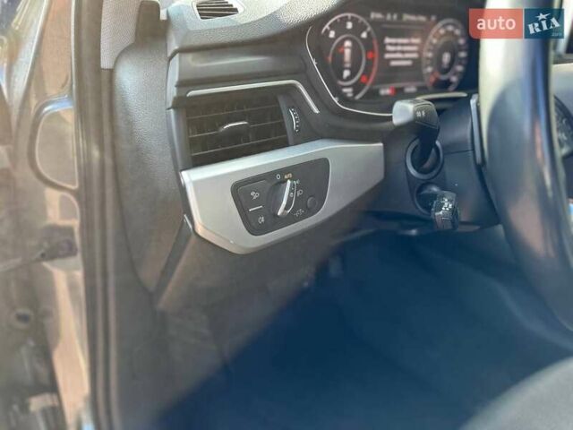 Серый Ауди А4 Олроуд, объемом двигателя 1.97 л и пробегом 260 тыс. км за 25000 $, фото 53 на Automoto.ua