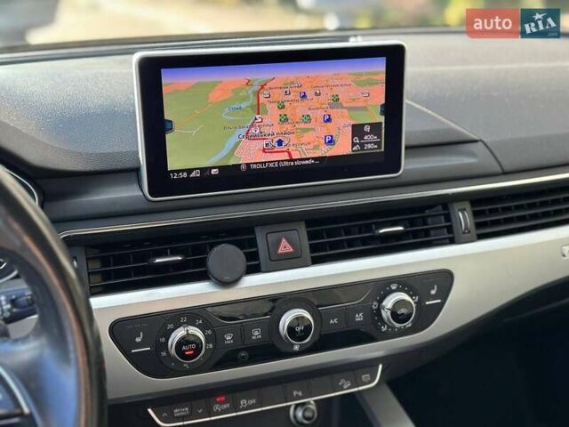 Серый Ауди А4 Олроуд, объемом двигателя 1.97 л и пробегом 260 тыс. км за 25000 $, фото 66 на Automoto.ua