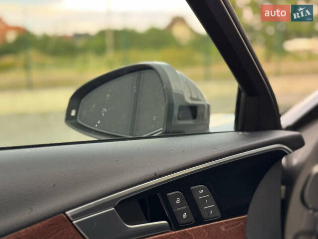 Серый Ауди А4 Олроуд, объемом двигателя 2 л и пробегом 85 тыс. км за 26490 $, фото 24 на Automoto.ua