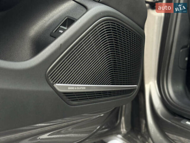 Серый Ауди А4 Олроуд, объемом двигателя 2 л и пробегом 85 тыс. км за 26490 $, фото 25 на Automoto.ua