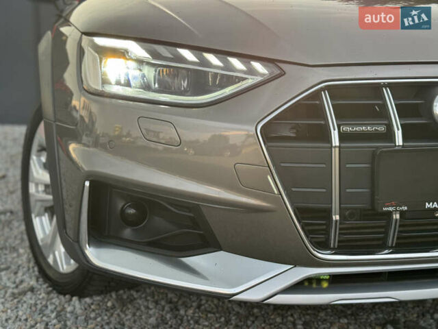 Серый Ауди А4 Олроуд, объемом двигателя 2 л и пробегом 85 тыс. км за 26490 $, фото 4 на Automoto.ua