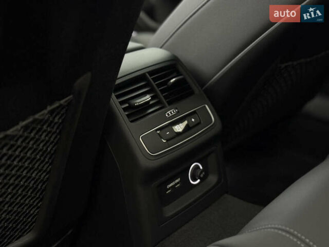 Серый Ауди А4 Олроуд, объемом двигателя 2 л и пробегом 85 тыс. км за 26490 $, фото 36 на Automoto.ua