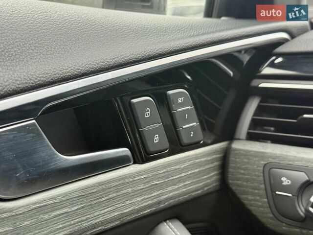 Серый Ауди А4 Олроуд, объемом двигателя 1.98 л и пробегом 105 тыс. км за 28800 $, фото 28 на Automoto.ua