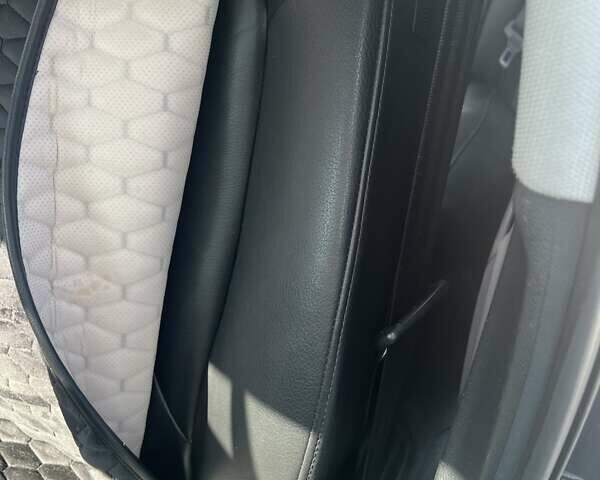 Синий Ауди А4 Олроуд, объемом двигателя 1.98 л и пробегом 180 тыс. км за 16900 $, фото 21 на Automoto.ua