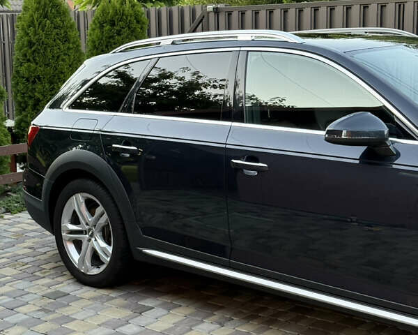 Синий Ауди А4 Олроуд, объемом двигателя 1.97 л и пробегом 219 тыс. км за 23600 $, фото 9 на Automoto.ua