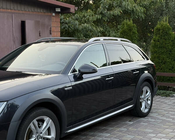 Синий Ауди А4 Олроуд, объемом двигателя 1.97 л и пробегом 219 тыс. км за 23600 $, фото 3 на Automoto.ua