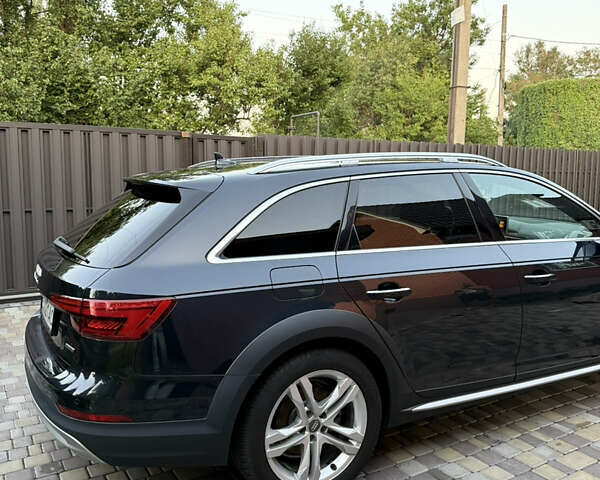 Синий Ауди А4 Олроуд, объемом двигателя 1.97 л и пробегом 219 тыс. км за 23600 $, фото 7 на Automoto.ua