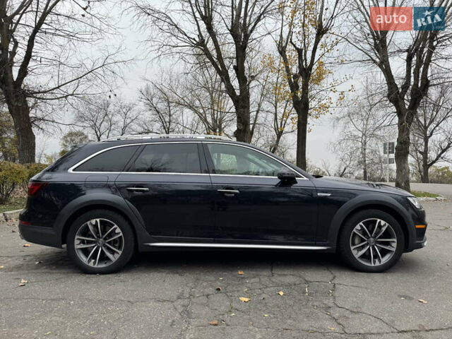 Синий Ауди А4 Олроуд, объемом двигателя 1.98 л и пробегом 61 тыс. км за 26500 $, фото 4 на Automoto.ua