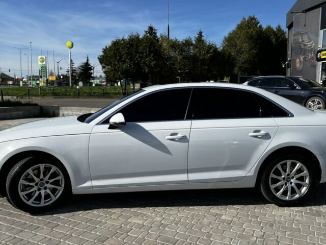 Белый Ауди А4, объемом двигателя 2 л и пробегом 115 тыс. км за 24900 $, фото 4 на Automoto.ua