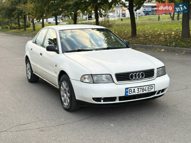 Белый Ауди А4, объемом двигателя 1.8 л и пробегом 270 тыс. км за 2700 $, фото 19 на Automoto.ua