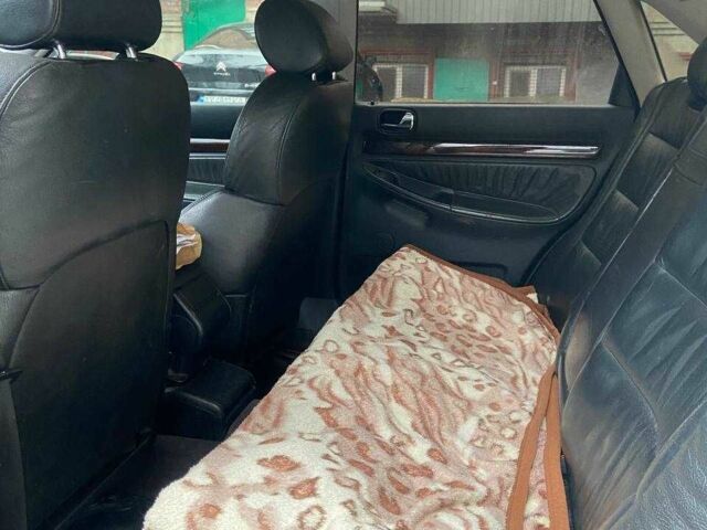 Белый Ауди А4, объемом двигателя 1.9 л и пробегом 280 тыс. км за 3200 $, фото 2 на Automoto.ua
