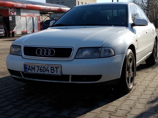 Білий Ауді А4, об'ємом двигуна 1.9 л та пробігом 415 тис. км за 3200 $, фото 3 на Automoto.ua