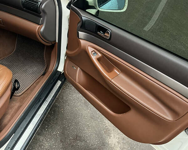 Белый Ауди А4, объемом двигателя 1.78 л и пробегом 320 тыс. км за 2100 $, фото 14 на Automoto.ua