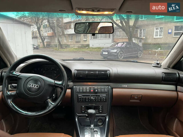 Белый Ауди А4, объемом двигателя 1.78 л и пробегом 320 тыс. км за 2100 $, фото 9 на Automoto.ua