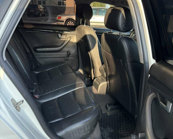 Білий Ауді А4, об'ємом двигуна 1.98 л та пробігом 223 тис. км за 4450 $, фото 8 на Automoto.ua