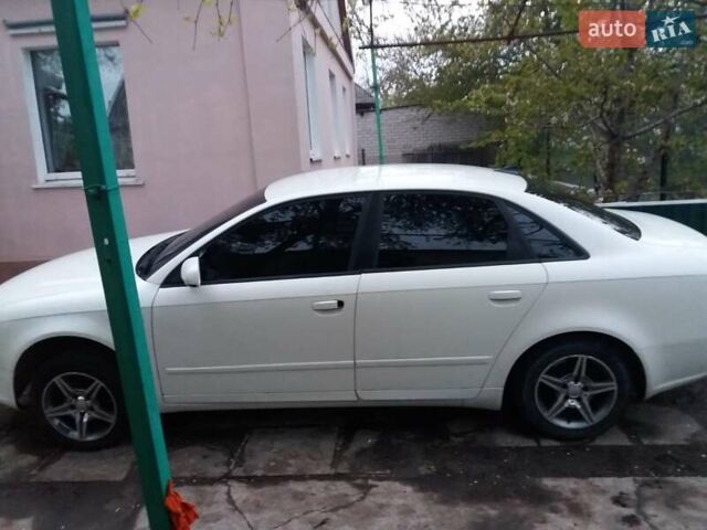 Білий Ауді А4, об'ємом двигуна 1.6 л та пробігом 196 тис. км за 6000 $, фото 3 на Automoto.ua