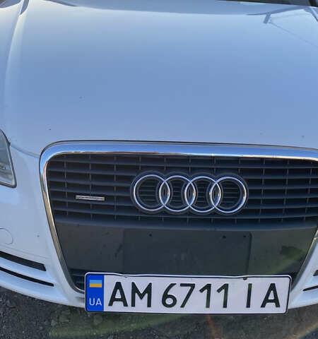 Білий Ауді А4, об'ємом двигуна 1.98 л та пробігом 203 тис. км за 6800 $, фото 6 на Automoto.ua