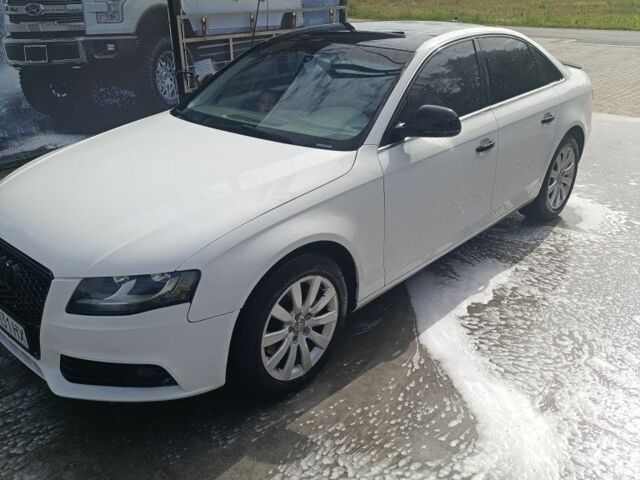 Білий Ауді А4, об'ємом двигуна 2 л та пробігом 270 тис. км за 7500 $, фото 1 на Automoto.ua