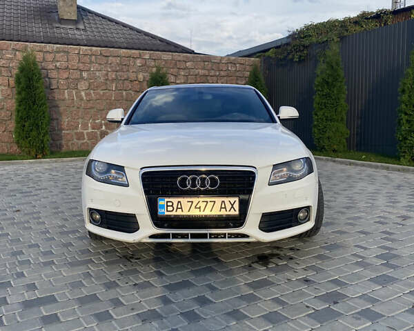 Белый Ауди А4, объемом двигателя 1.8 л и пробегом 264 тыс. км за 8500 $, фото 15 на Automoto.ua