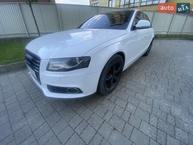Белый Ауди А4, объемом двигателя 1.97 л и пробегом 321 тыс. км за 8900 $, фото 6 на Automoto.ua