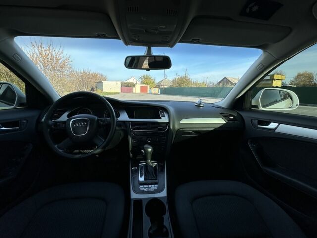 Ауди А4 2008 в Александрие на Automoto.ua Белый Ауди А4, объемом двигателя 1.8 л и пробегом 339 тыс. км за 8000 $, фото 11 на Automoto.ua