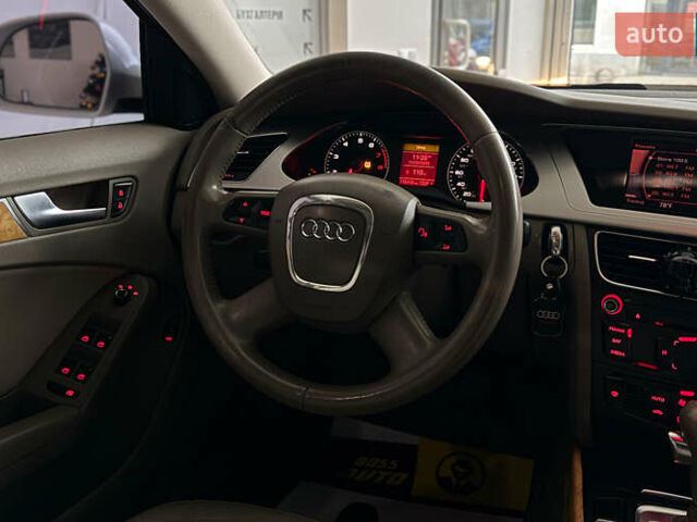 Білий Ауді А4, об'ємом двигуна 1.98 л та пробігом 280 тис. км за 8499 $, фото 13 на Automoto.ua