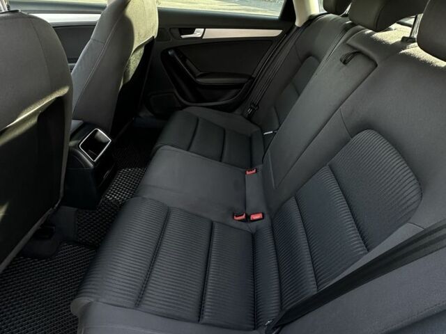 Ауди А4 2008 в Александрие на Automoto.ua Белый Ауди А4, объемом двигателя 1.8 л и пробегом 339 тыс. км за 8000 $, фото 12 на Automoto.ua