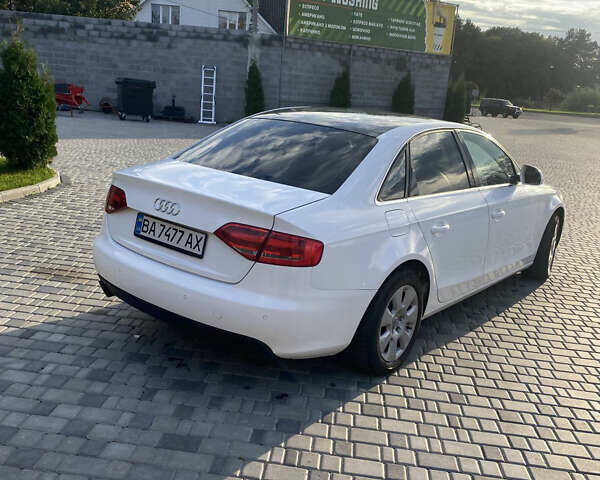 Белый Ауди А4, объемом двигателя 1.8 л и пробегом 264 тыс. км за 8500 $, фото 1 на Automoto.ua