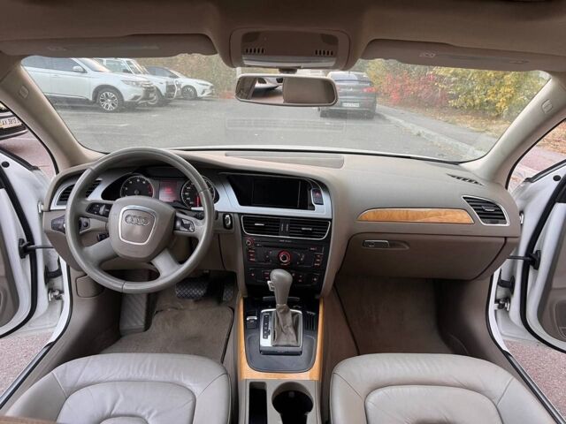 Білий Ауді А4, об'ємом двигуна 1.98 л та пробігом 0 тис. км за 8700 $, фото 73 на Automoto.ua