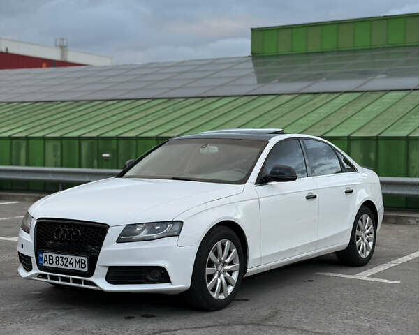 Ауди А4 2008 в Киеве на Automoto.ua Белый Ауди А4, объемом двигателя 1.98 л и пробегом 271 тыс. км за 7500 $, фото 1 на Automoto.ua