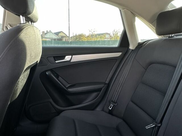 Ауди А4 2008 в Александрие на Automoto.ua Белый Ауди А4, объемом двигателя 1.8 л и пробегом 339 тыс. км за 8000 $, фото 13 на Automoto.ua