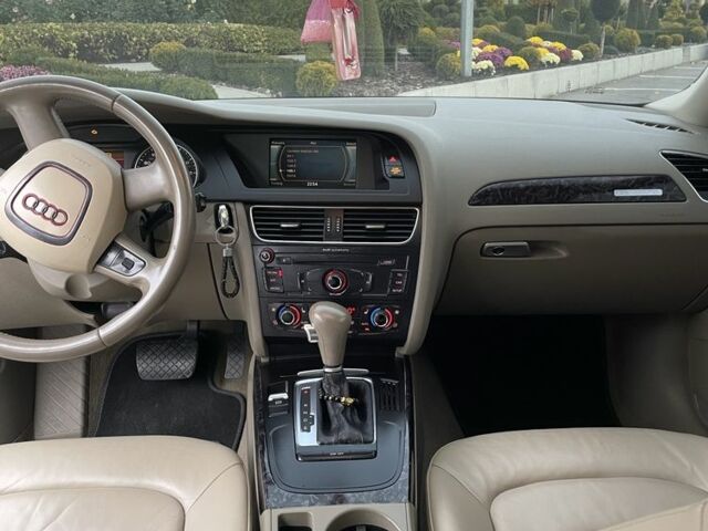 Белый Ауди А4, объемом двигателя 2 л и пробегом 298 тыс. км за 9900 $, фото 6 на Automoto.ua