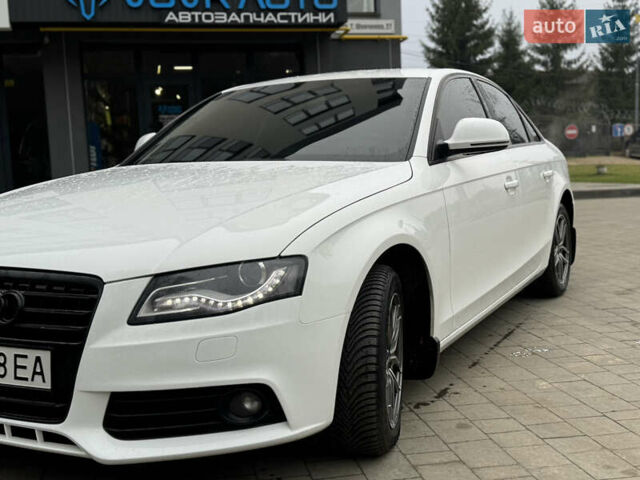 Белый Ауди А4, объемом двигателя 1.8 л и пробегом 152 тыс. км за 8300 $, фото 14 на Automoto.ua