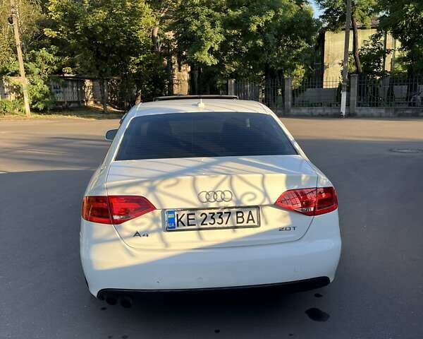 Білий Ауді А4, об'ємом двигуна 1.98 л та пробігом 227 тис. км за 7700 $, фото 11 на Automoto.ua