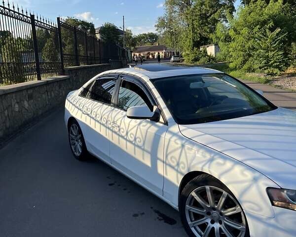 Білий Ауді А4, об'ємом двигуна 1.98 л та пробігом 227 тис. км за 7700 $, фото 7 на Automoto.ua