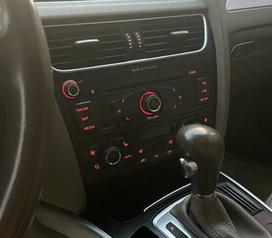 Білий Ауді А4, об'ємом двигуна 1.98 л та пробігом 270 тис. км за 7200 $, фото 12 на Automoto.ua