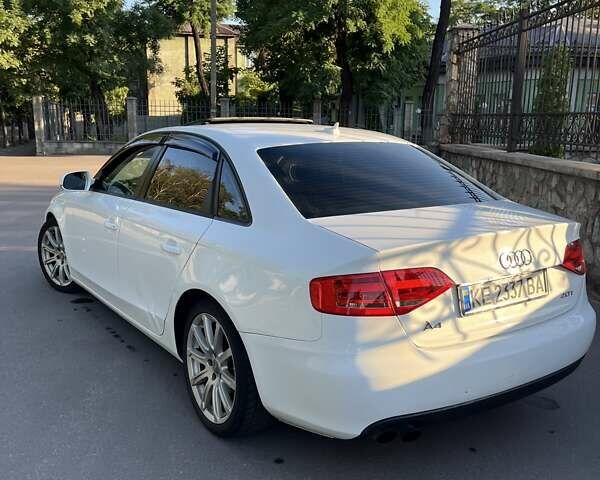 Білий Ауді А4, об'ємом двигуна 1.98 л та пробігом 227 тис. км за 7700 $, фото 15 на Automoto.ua