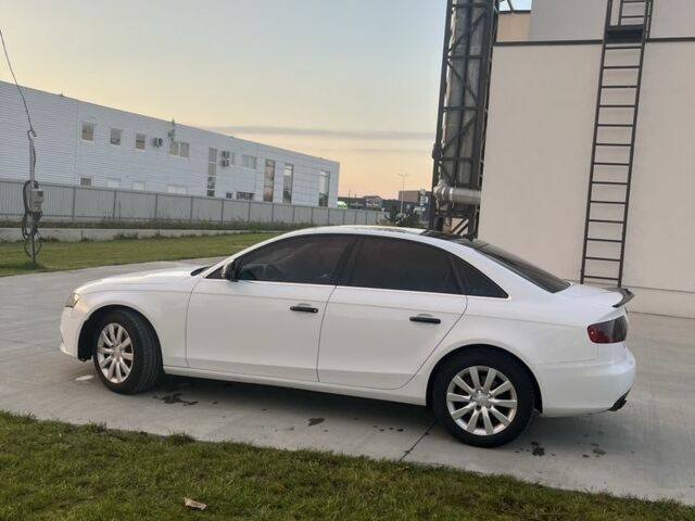 Білий Ауді А4, об'ємом двигуна 0 л та пробігом 270 тис. км за 7350 $, фото 2 на Automoto.ua