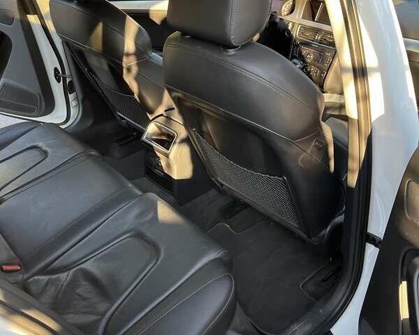 Білий Ауді А4, об'ємом двигуна 1.98 л та пробігом 227 тис. км за 7700 $, фото 37 на Automoto.ua