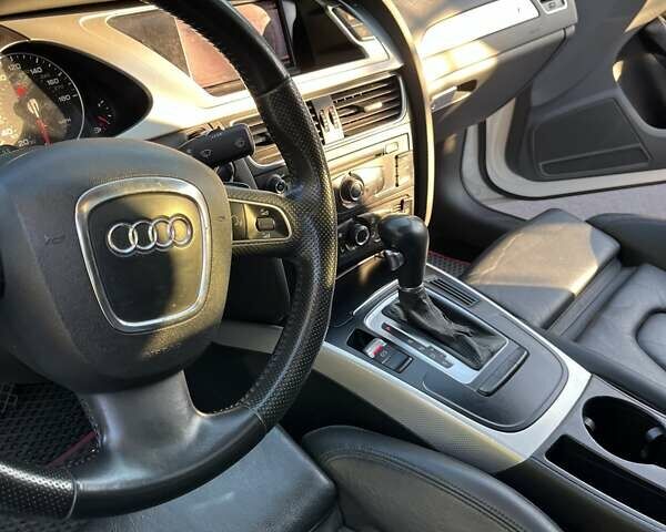 Білий Ауді А4, об'ємом двигуна 1.98 л та пробігом 227 тис. км за 7700 $, фото 47 на Automoto.ua