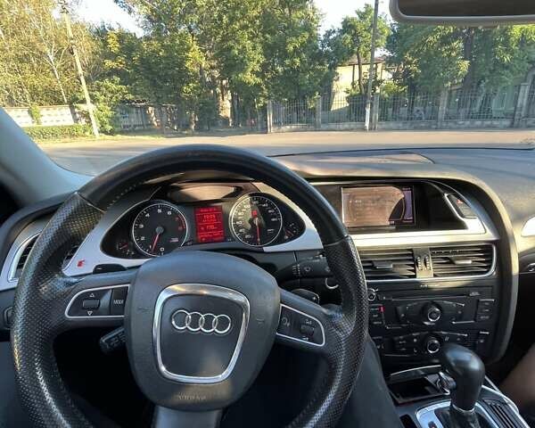 Білий Ауді А4, об'ємом двигуна 1.98 л та пробігом 227 тис. км за 7700 $, фото 44 на Automoto.ua