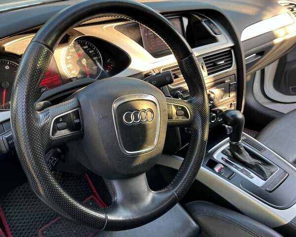 Білий Ауді А4, об'ємом двигуна 1.98 л та пробігом 227 тис. км за 7700 $, фото 48 на Automoto.ua