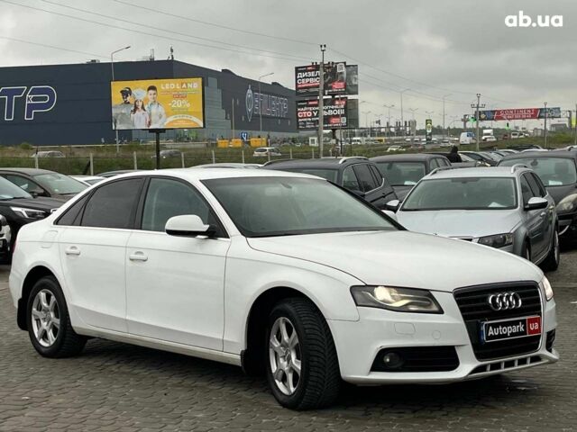 Белый Ауди А4, объемом двигателя 1.8 л и пробегом 132 тыс. км за 10790 $, фото 2 на Automoto.ua