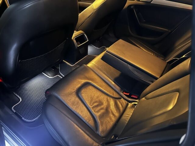 Белый Ауди А4, объемом двигателя 2 л и пробегом 220 тыс. км за 9800 $, фото 5 на Automoto.ua