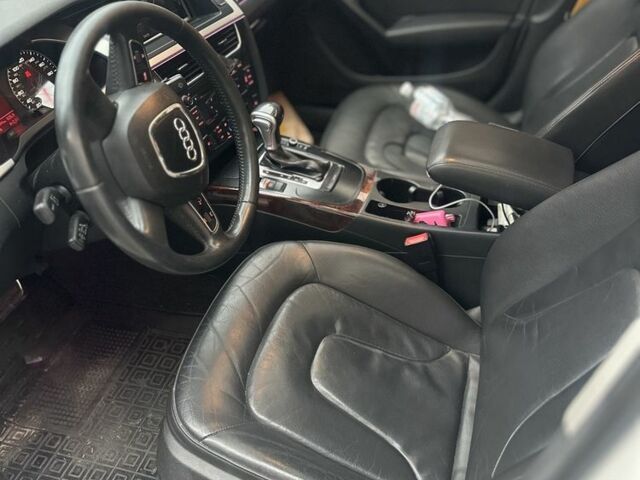 Белый Ауди А4, объемом двигателя 2 л и пробегом 292 тыс. км за 9500 $, фото 9 на Automoto.ua